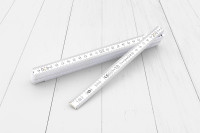 Zollstock 2m Holz weiß mit Trockenbaumaß und 90° Rastung Zollstock 2m Holz weiß mit Trockenbaumaß und 90° Rastung